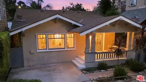 137 Douglas St, Los Angeles, CA 90026