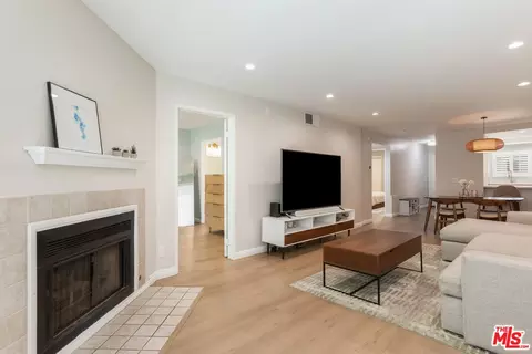 11930 Avon Way #107, Los Angeles, CA 90066