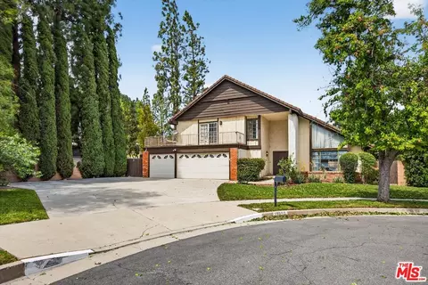 23255 Covello St, Canoga Park, CA 91304