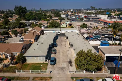 1307 E Peck St, Compton, CA 90221