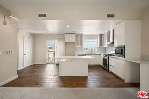 Other - 28 N 3rd St #A412, Alhambra, CA 91801 photo 3 of 4
