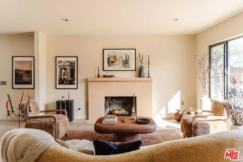 1487 Asbury Dr, Pasadena, CA 91104