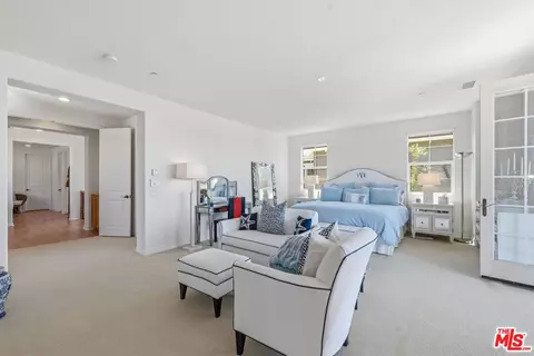 Bedroom - 4061 Adriatic St, Oxnard, CA 93035 photo 3 of 8