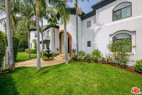 4705 Los Feliz Blvd, Los Angeles, CA 90027