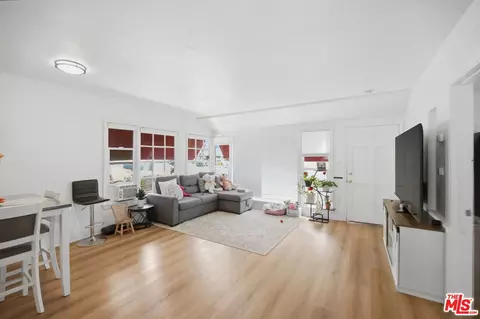 Other - 201 Eagle St, Long Beach, CA 90806 photo 3 of 9