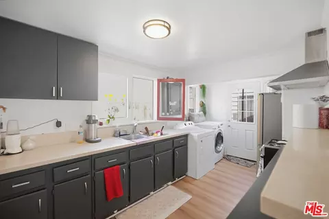 Other - 201 Eagle St, Long Beach, CA 90806 photo 4 of 9