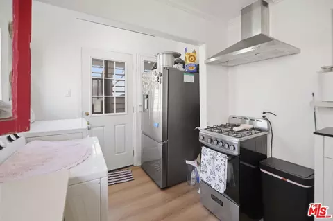 Other - 201 Eagle St, Long Beach, CA 90806 photo 5 of 9