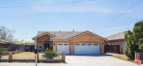 16051 Los Cedros Ave, Fontana, CA 92336