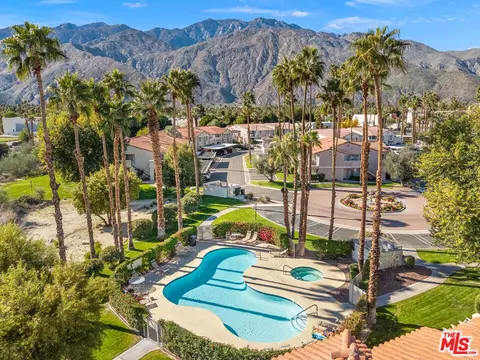 2001 E Camino Parocela #K79, Palm Springs, CA 92264