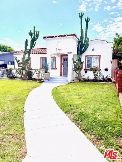 2940 Live Oak St, Huntington Park, CA 90255