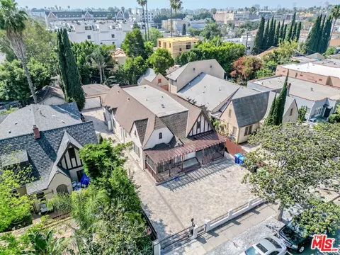 5430 Monroe St, Los Angeles, CA 90038