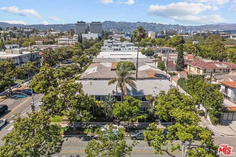 272 S Doheny Dr, Beverly Hills, CA 90211