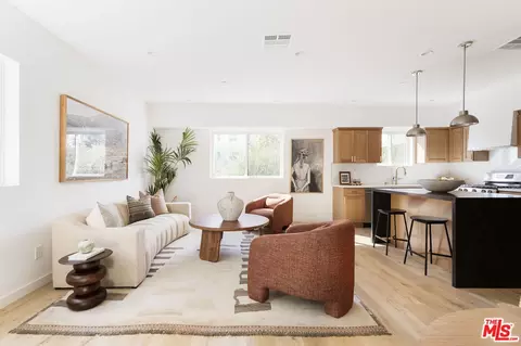 3417 Bellevue Ave, Los Angeles, CA 90026