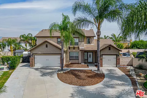 6084 Holland Ct, Eastvale, CA 92880