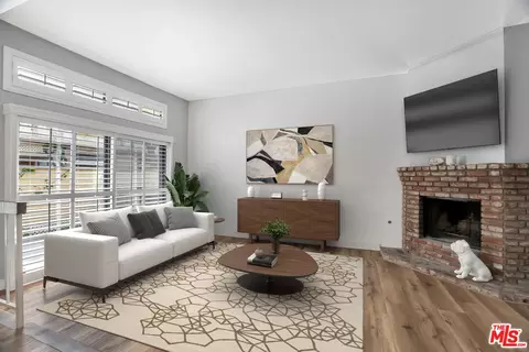 7100 Balboa Blvd #703, Van Nuys, CA 91406