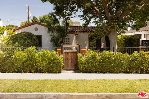 5120 Willowcrest Ave, North Hollywood, CA 91601