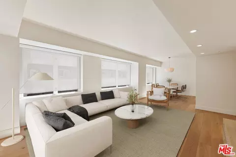 10520 Wilshire Blvd #206, Los Angeles, CA 90024