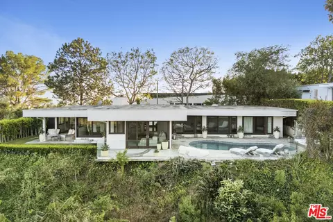 10123 Angelo View Dr, Beverly Hills, CA 90210