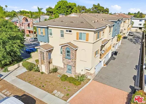 670 S Magnolia Ave, Anaheim, CA 92804