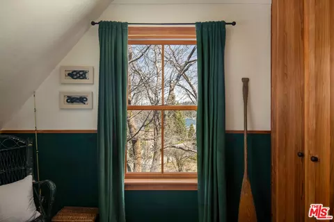 Other - 419 Hemlock Dr, Lake Arrowhead, CA 92352 photo 1 of 3