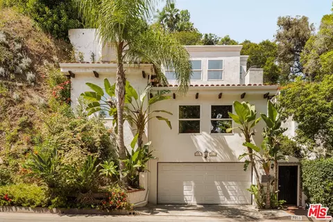7003 La Presa Dr, Los Angeles, CA 90068