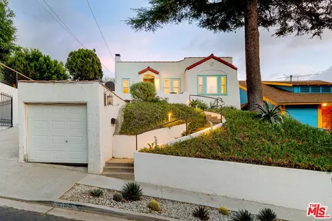 6146 Strickland Ave, Los Angeles, CA 90042