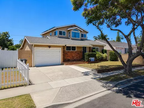 15213 Daphne Ave, Gardena, CA 90249