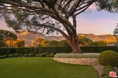 2076 China Flat Rd, Santa Barbara, CA 93108