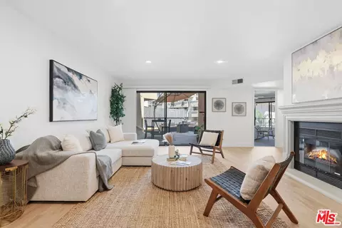 1633 S Bentley Ave #101, Los Angeles, CA 90025