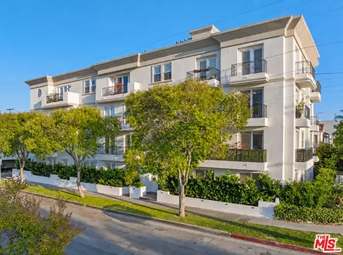 1100 S Clark Dr #203, Los Angeles, CA 90035