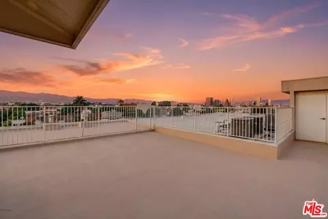 1100 S Clark Dr #203, Los Angeles, CA 90035