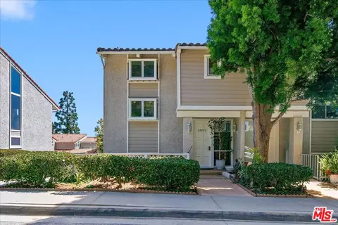 28242 Rey De Copas Ln, Malibu, CA 90265