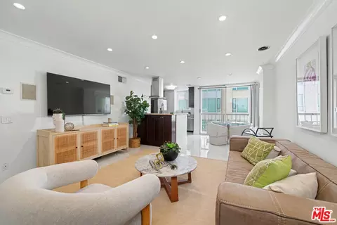 10747 Wilshire Blvd # PH6, Los Angeles, CA 90024