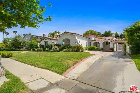 150 N Martel Ave, Los Angeles, CA 90036