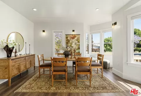 326 W 10th St, Long Beach, CA 90813 photo 4