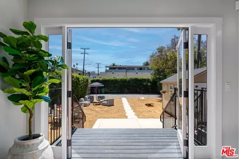 326 W 10th St, Long Beach, CA 90813 photo 22