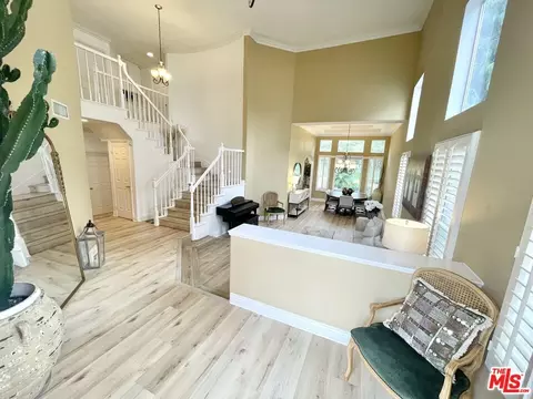 23604 Sunderland Ct, Valencia, CA 91354