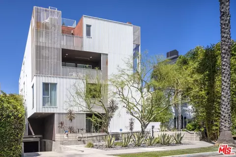 749 S Cloverdale Ave #102, Los Angeles, CA 90036