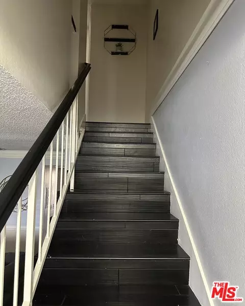 810 W Compton Blvd #16, Compton, CA 90220 photo 5