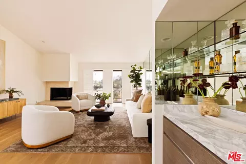 1520 S Beverly Glen Blvd #507, Los Angeles, CA 90024