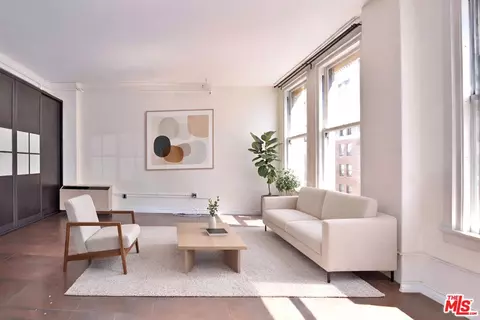 215 W 7th St #907, Los Angeles, CA 90014