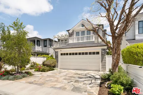 1808 Agnes Rd, Manhattan Beach, CA 90266