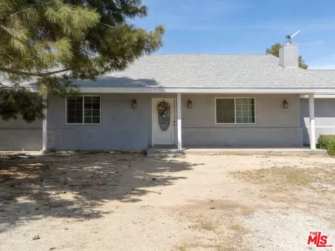 Exterior - 18060 Walnut St, Hesperia, CA 92345 photo 4 of 5