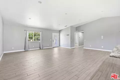 Living - 18060 Walnut St, Hesperia, CA 92345 photo 4 of 12