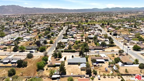 View/Area - 18060 Walnut St, Hesperia, CA 92345 photo 4 of 4