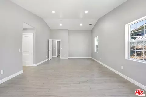 Living - 18060 Walnut St, Hesperia, CA 92345 photo 12 of 12