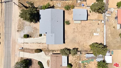 View/Area - 18060 Walnut St, Hesperia, CA 92345 photo 1 of 4