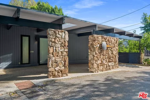 2775 Rinconia Dr, Los Angeles, CA 90068