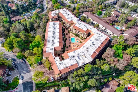 View/Area - 3481 Stancrest Dr #237, Glendale, CA 91208 photo 1 of 2