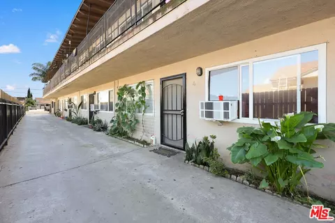 Exterior - 5913 Greenwood Ave, Commerce, CA 90040 photo 2 of 4